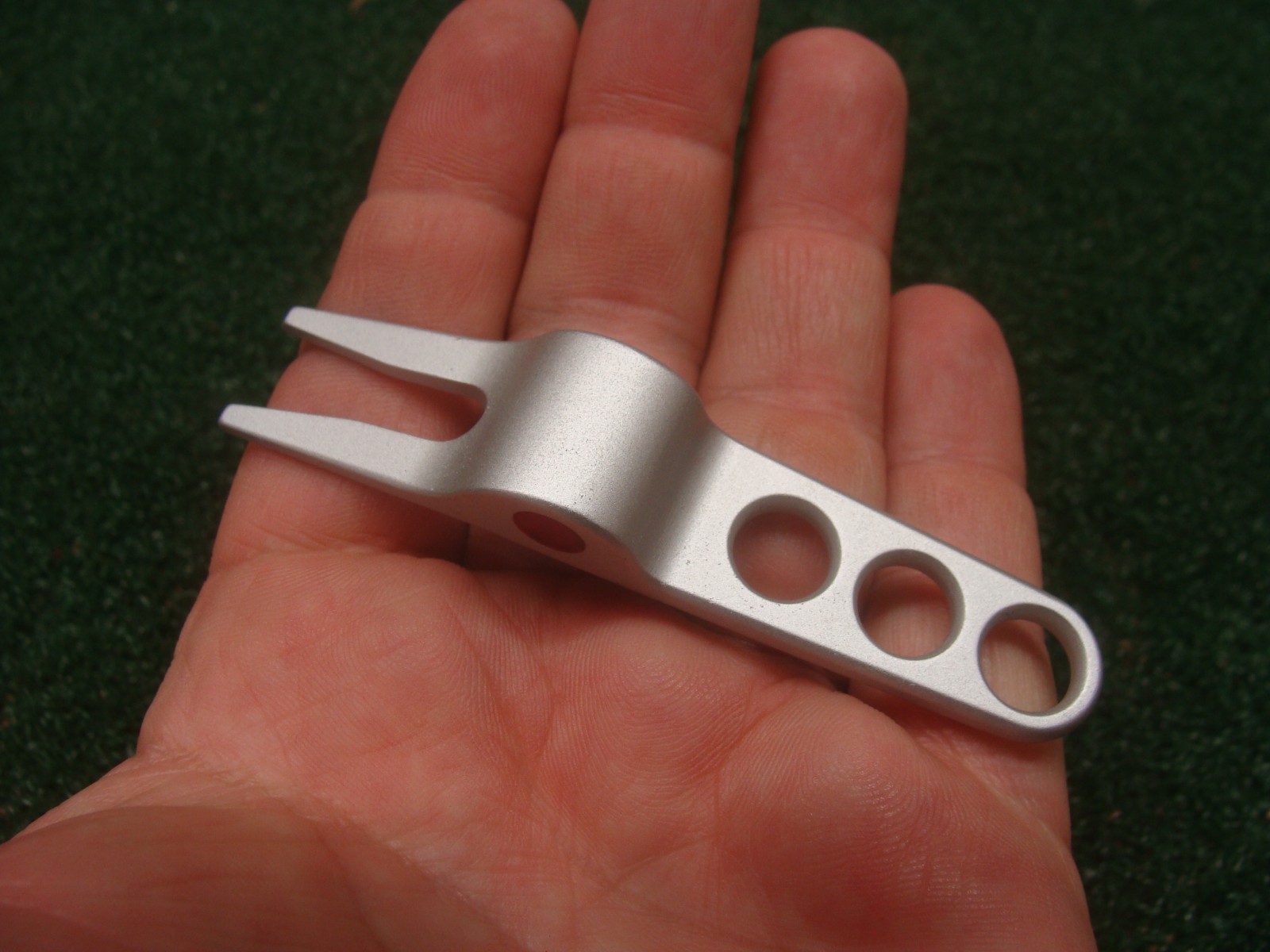Scotty Cameron Divot Pivot Tool Aluminum SILVER with Red Dot Golf Titleist