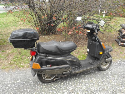 Yamaha Scooter 1990 Riva 200Z - 4000 miles Great shape