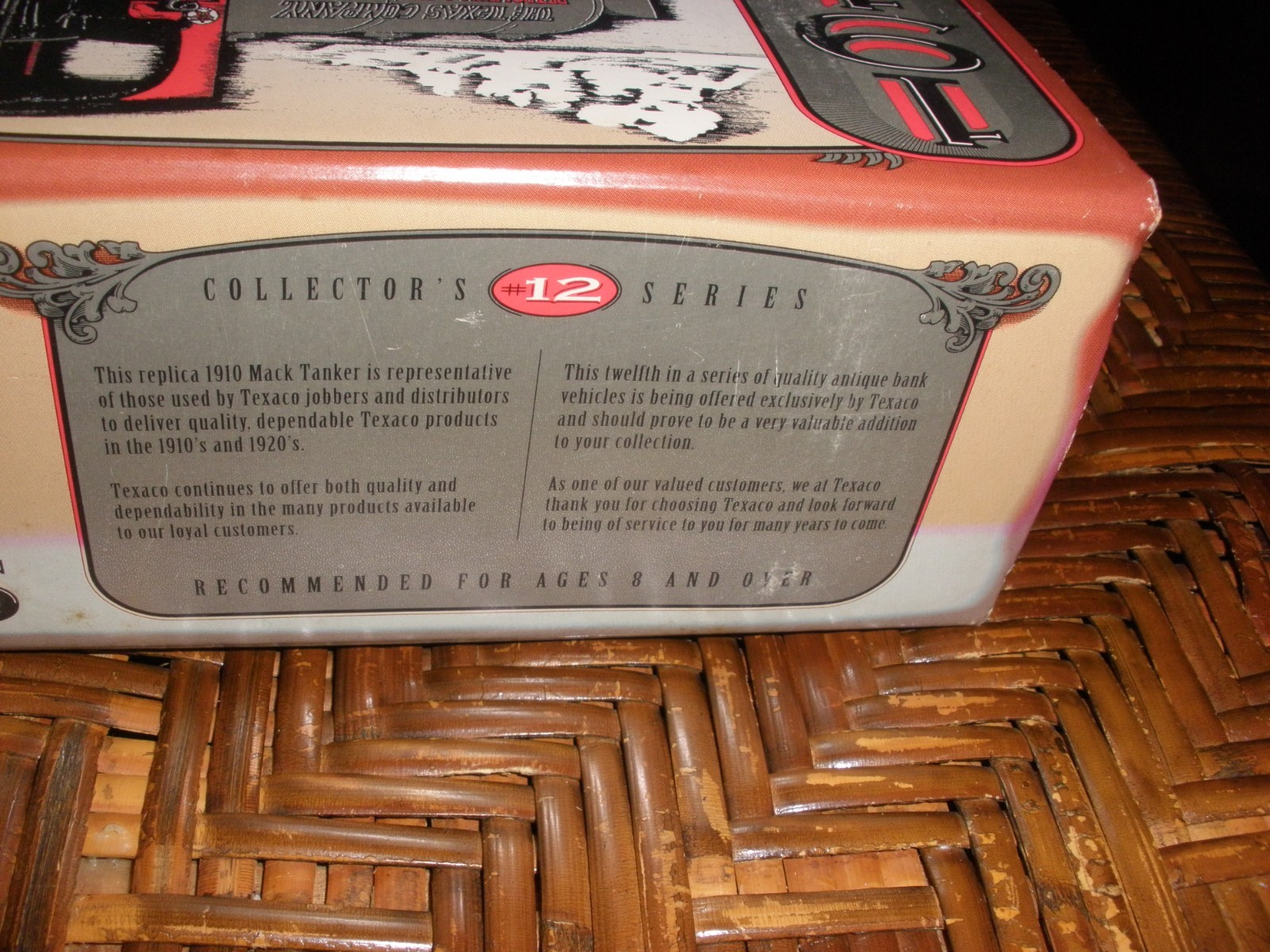 1910 Mack Texaco Tanker Bank 1995 Ertl Die-cast