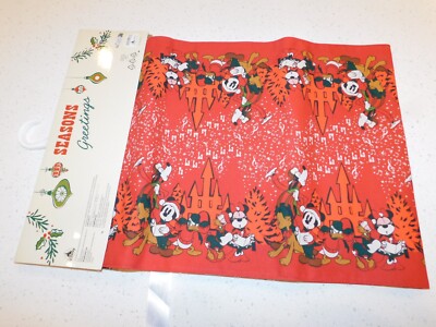 DISNEY CHRISTMAS TABLE RUNNER REVERSIBLE DISNEYLAND PARIS 14'' x 72''