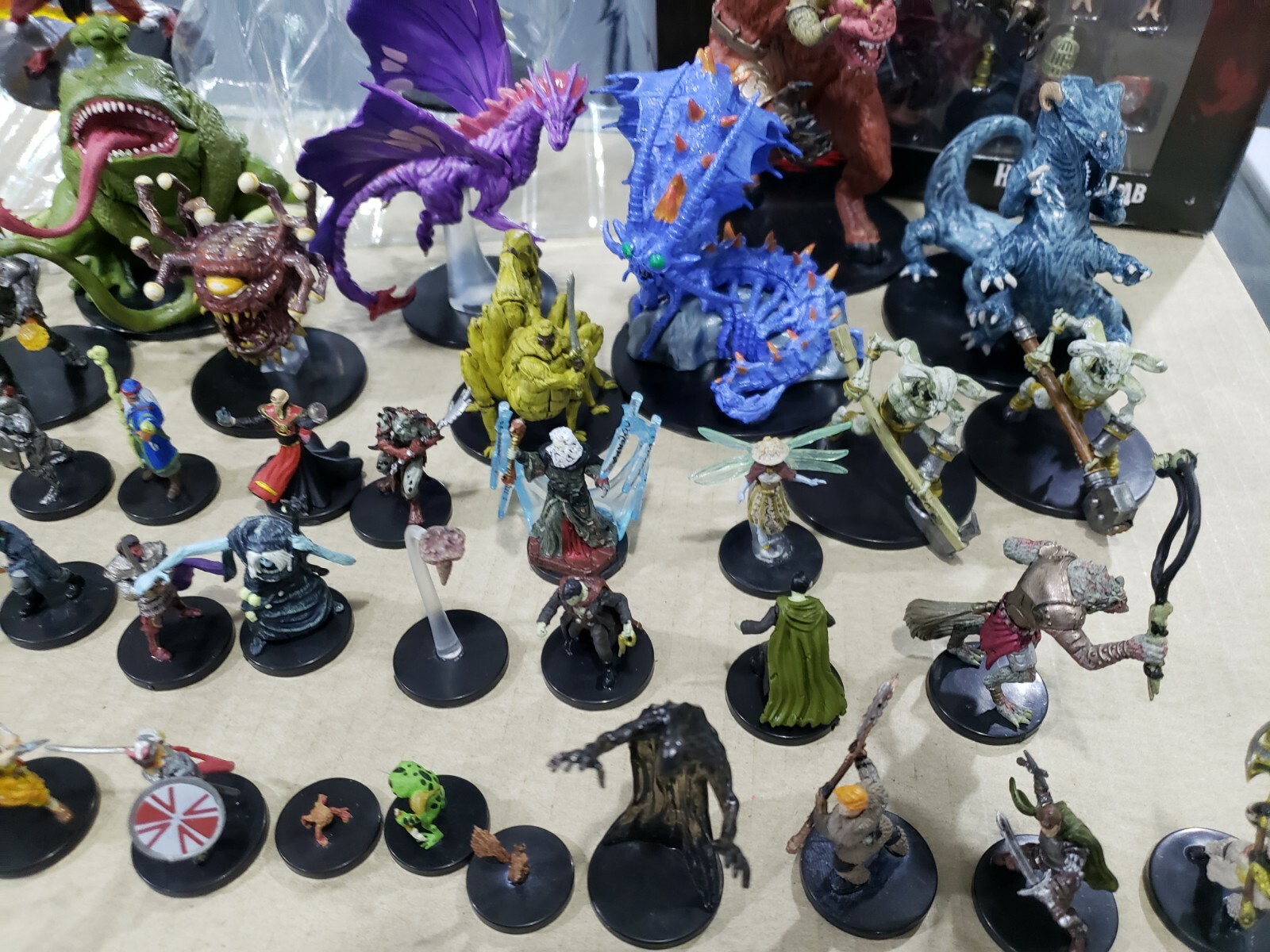 D&D Dungeon of the Mad Mage Complete Set + Case Incentive