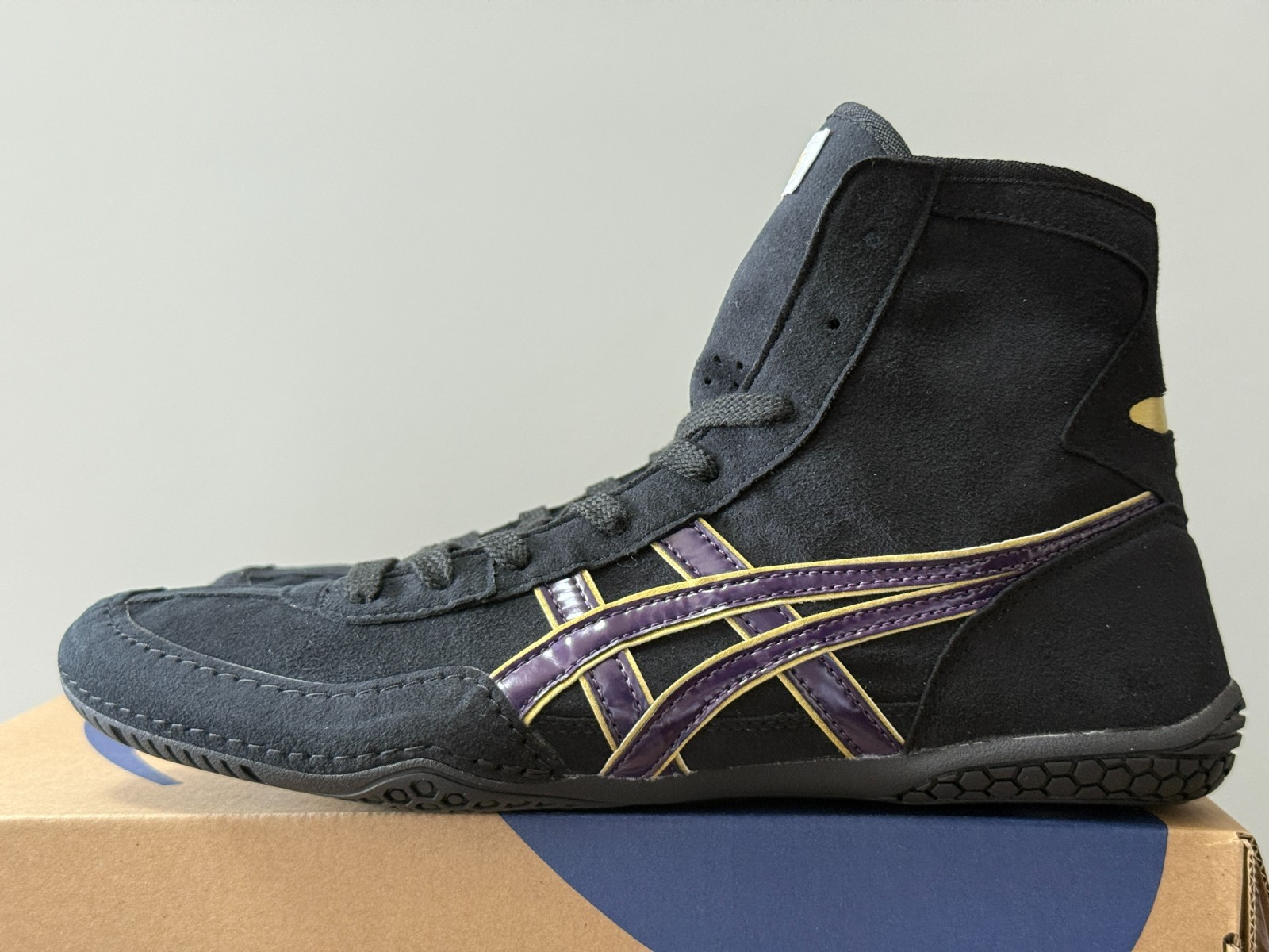 ASICS レスリングシューズ 紫 Amazon.co.jp: ASICS Men's Aggressor 4 Wrestling Shoe, 8M