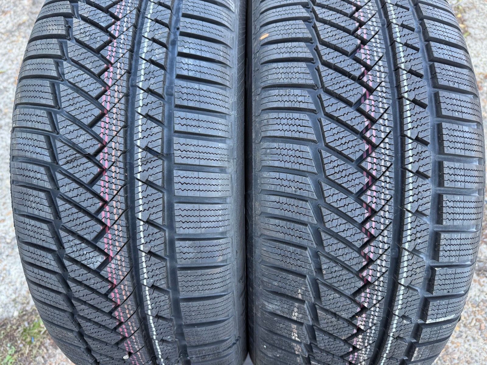 New 255 45 20 Continental, Winter, XL, M+S, 101V, x1 Tyre (F1_tyres) YD277