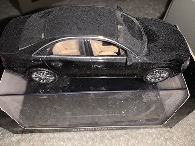 1:43 Kyosho Audi A8 D4 2014 2015 Dealer Promo