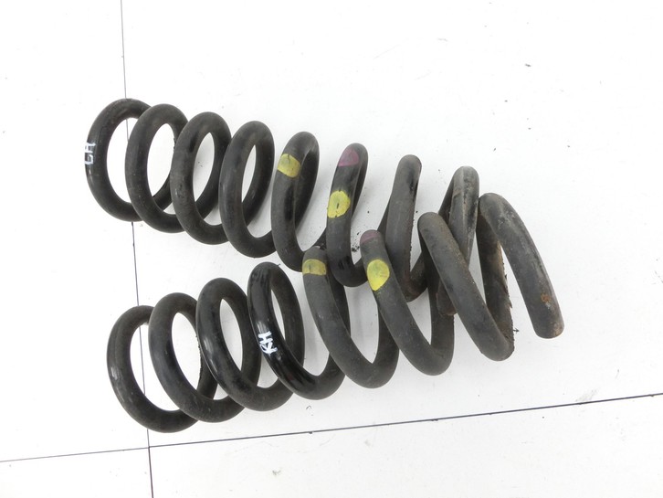Mercedes A207 E250 10-13 Cabrio Beide Feder Federn Hinten 1xViolett 2xGelb Mercedes A207 E250 10-13 31.08.2010... Vorschau 4