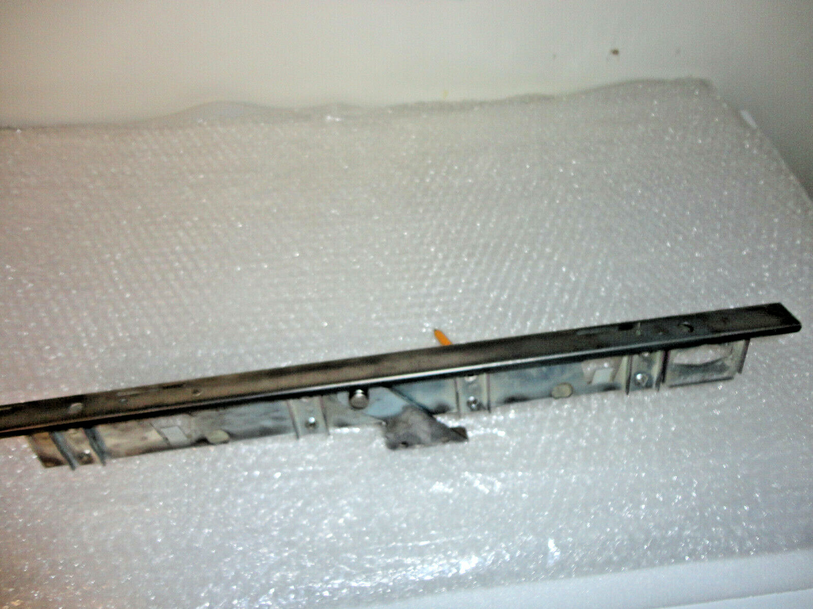 Gottlieb Pinball, Standard Size, Lock Down Bar Receiver, From Totem