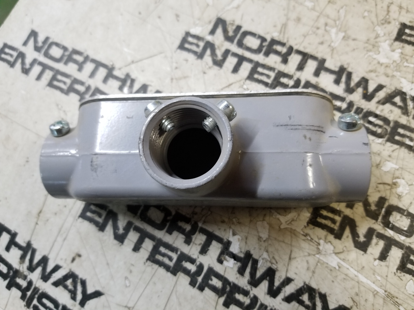 E121488 CONDUIT T OUTLET TYPE T 2