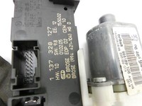 Peugeot 407 6E 04-08 Lim Fensterhebermotor Rechts Vorne Peugeot 407 6E 04-08 15.03.2005 9646594480 995189-106... Vorschau 5