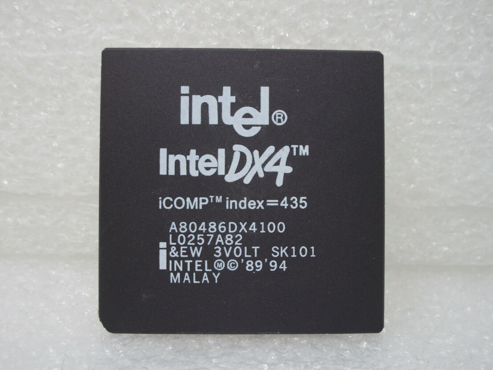 Intel a10. Intel 80486dx4. процессор интел 80486. intel 80486 sl. intel mcs-96.