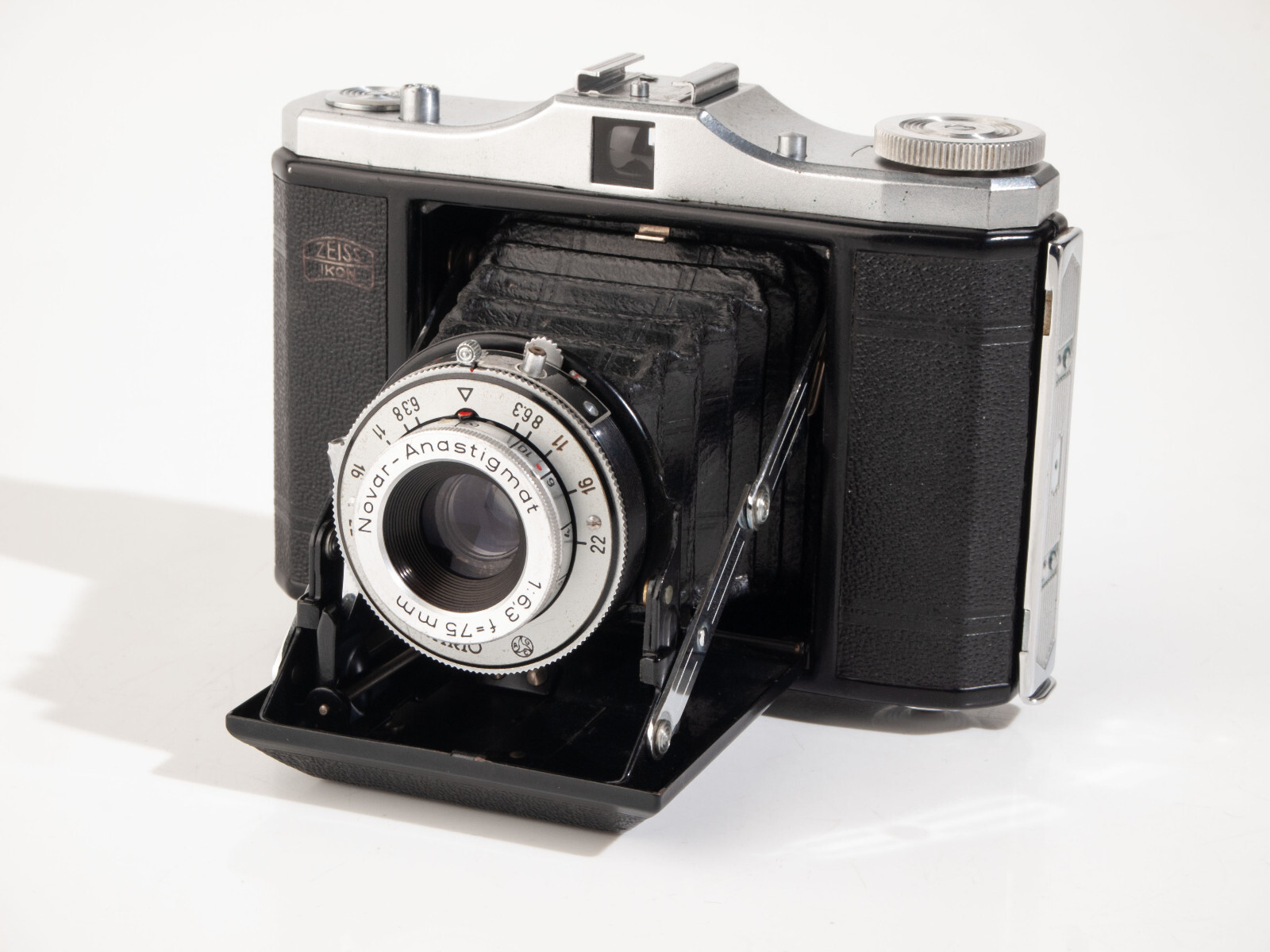 ONLY ZEISS Ⅱ Carl Zeiss T Lens　オンリーツアイス2 ONLY ZEISS Ⅱ Carl Zeiss T Lens オンリーツアイス2 Can the Zeiss ZX