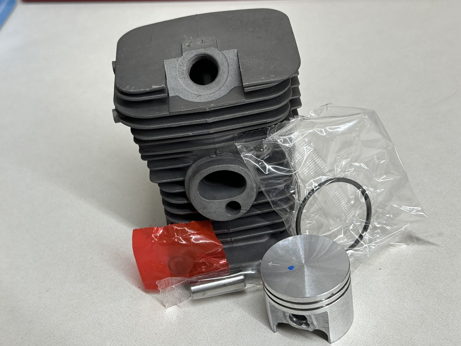 REPLACES STIHL 1130 020 1207 / 1204 CYLINDER PISTON 017 017C MS170 16070 QUALITY - Picture 1 of 8