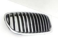 BMW F10 523i 10-13 Frontgrill Kühlergrill Rechts BMW F10 523i 10-13 21.05.2010 7203650 51137203650 gebraucht Vorschau 1