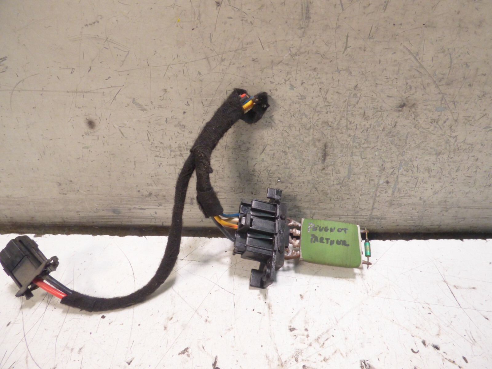 Resistenza ventola riscaldamento interno PEUGEOT PARTNER 2012