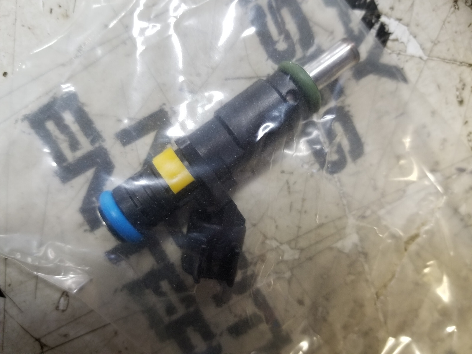 05038838AA New Genuine Mopar Fuel Injector OE - Picture 4 of 4