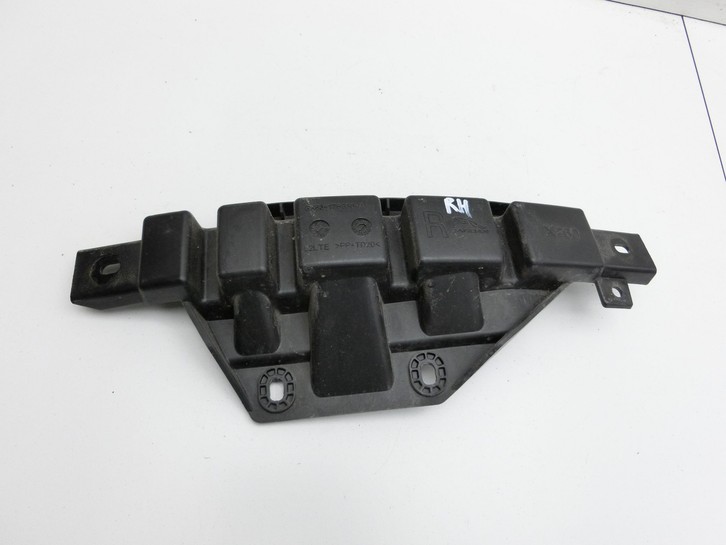 Jaguar XF X260 15-20 Lim Halter Träger Aufnahme Führung für Stoßstange Rechts Vorne Jaguar XF X260 15-20 20.06.2017... Vorschau 3