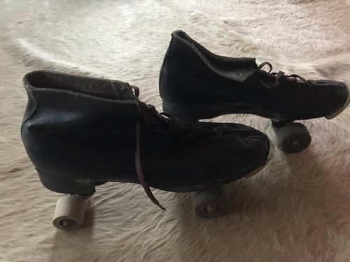 Vintage Chicago Roller Skates Co Men’s Size 9 Pat 1914
