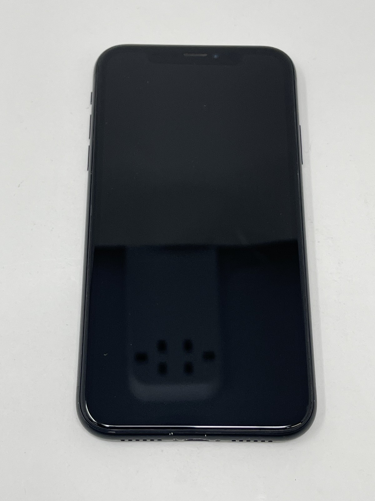 128GBApple iPhone XR ブラック 本体 Amazon.com: Apple iPhone XR, US Version, 128GB, Black