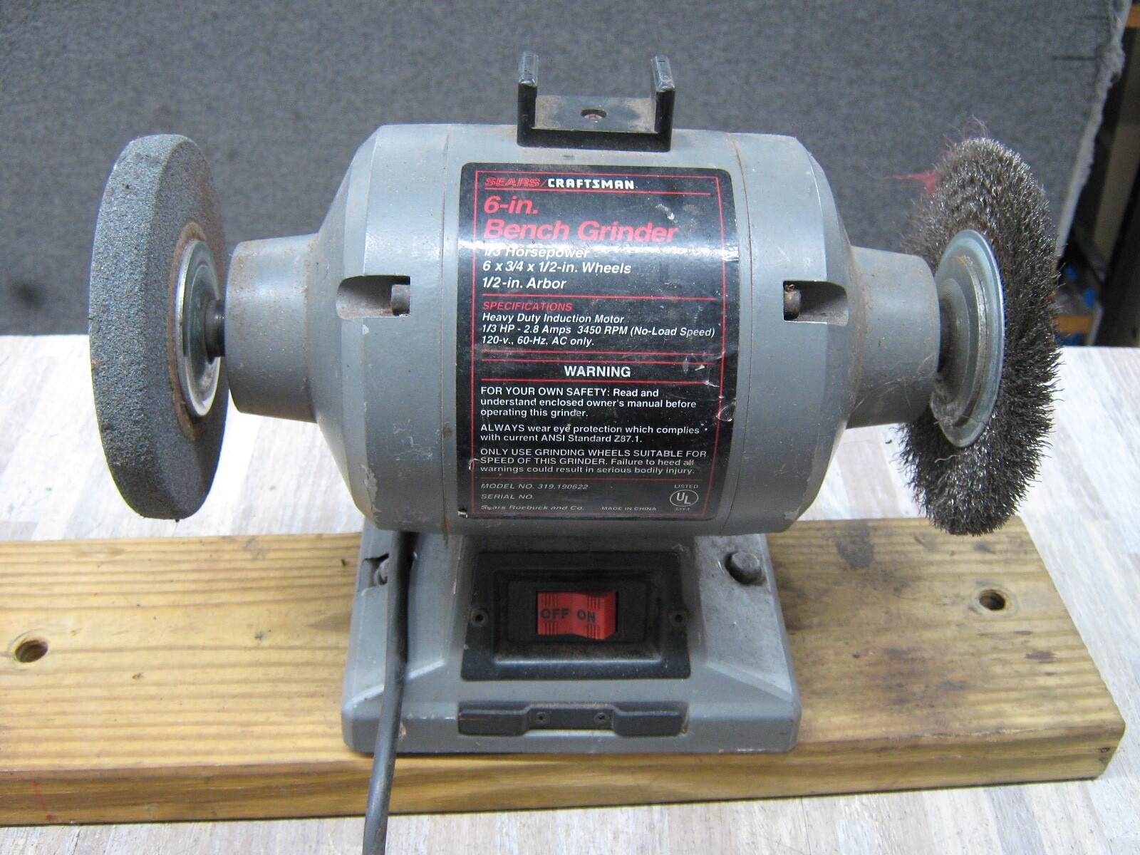 1/3 HP Craftsman 6” bench grinder 319.190622tested nice free 1/3 HP Craftsman 6” bench grinder 319.190622tested nice free