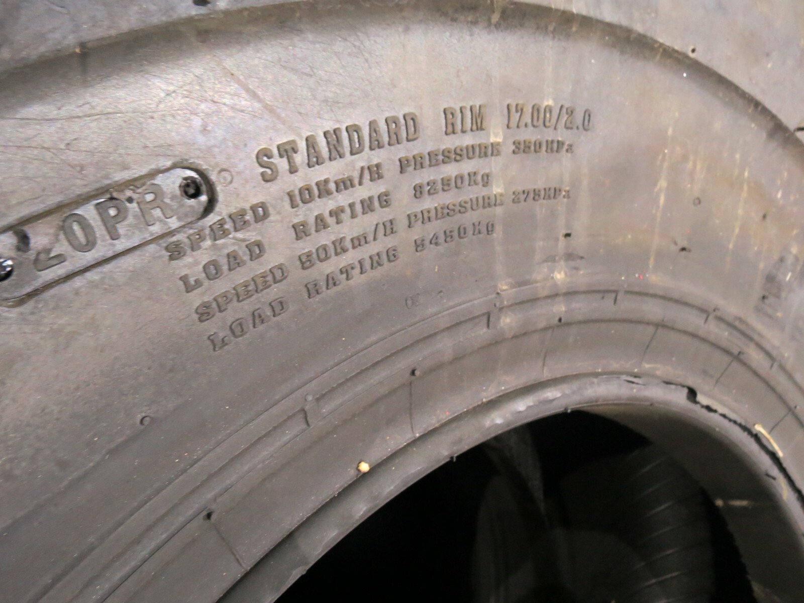 4- 20.5R25 TIRES E3/L3 RADIAL WHEEL LOADER TIRES 20.5X25 TIRES NEW