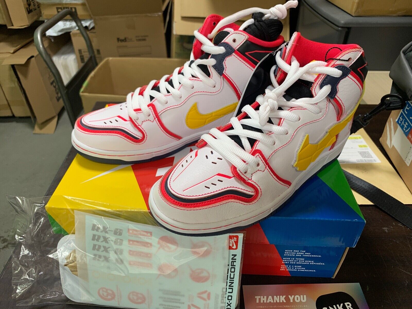 Gundam Unicorn Nike SB Dunk High PRO QS UNICORN Mens Sneaker Gundam Unicorn Nike SB Dunk High PRO QS UNICORN Mens Sneaker