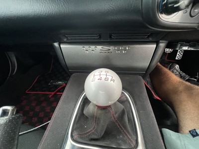 image 12 of interior