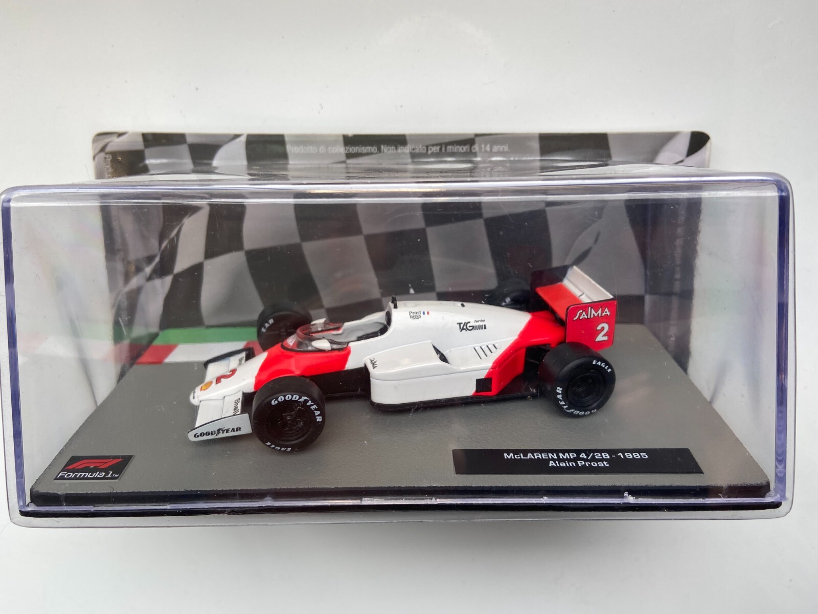 ALAIN PROST MCLAREN MP4/2B 1985 (SCALE 1:43) FORMULA 1 CAR