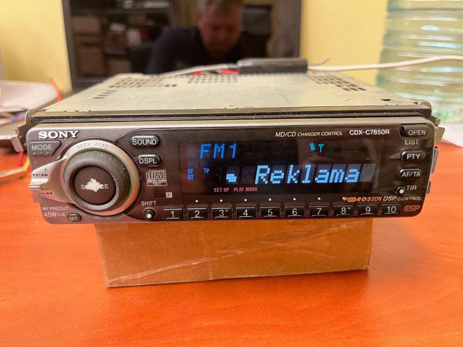 SONY CDX-A30 XR-700 カーオーディオチューナー SONY CDX-A30 XR-700 カーオーディオチューナー