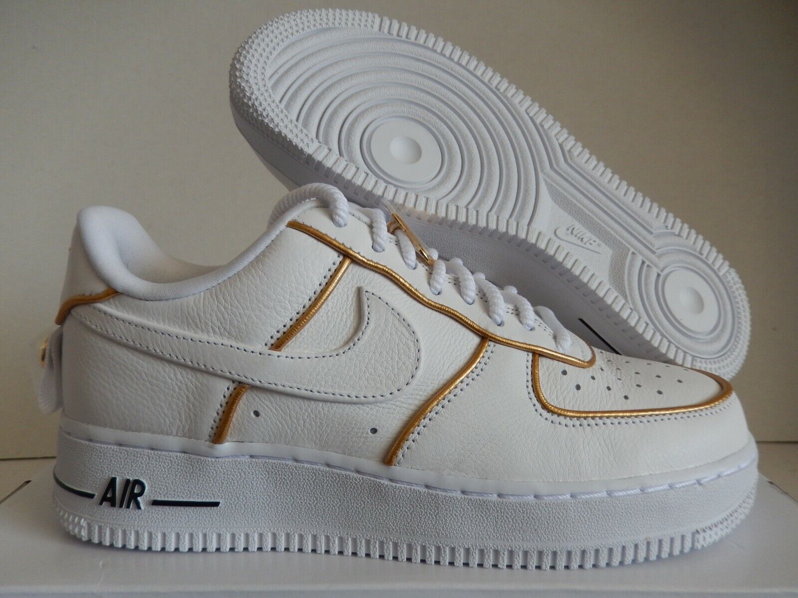 MENS NIKE AIR FORCE 1 LOW ID MENS NIKE AIR FORCE 1 LOW ID
