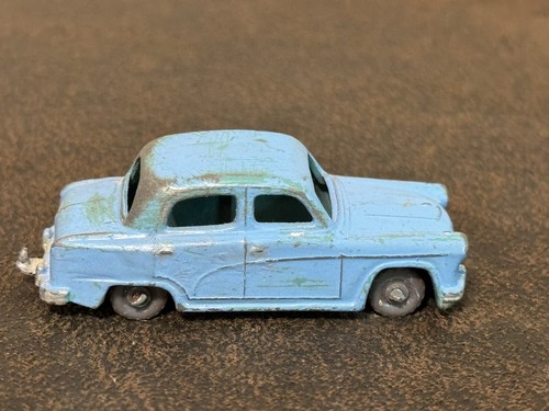 ミニカー SPOT - ON NO.154 Austin A40 Spot-On 154, Austin A40 - Free Price Guide & Review