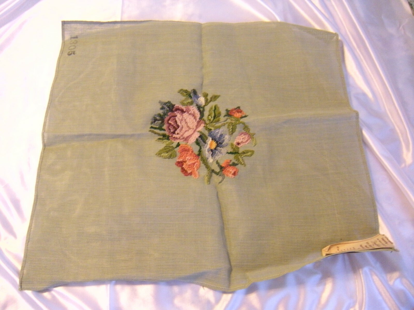 Vintage Paragon Floral Needlepoint Canvas Tapestry No 1305 PreWorked 23