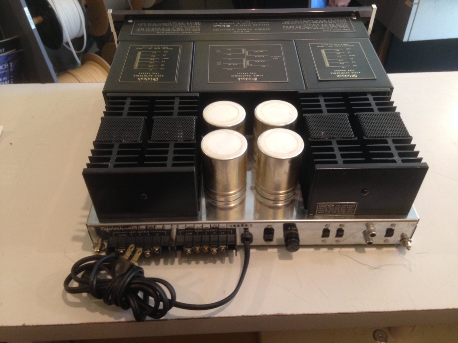 McIntosh 2125 Audio Power Amplifier (120 VOLTS ONLY)