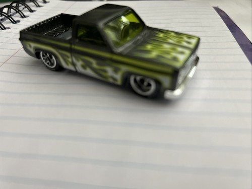 Hot Wheels 2024 Flames Green '83 Chevy Silverado Custom