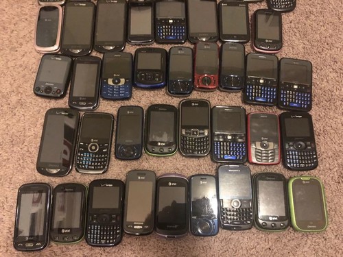 *LOT OF 43* Smartphones/Cell Phones Pantech Slider/Bar/Flip *UNTESTED* PANTECH