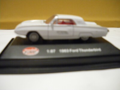 Model Power: 1963 Ford Thunderbird (white) *actual shipping*