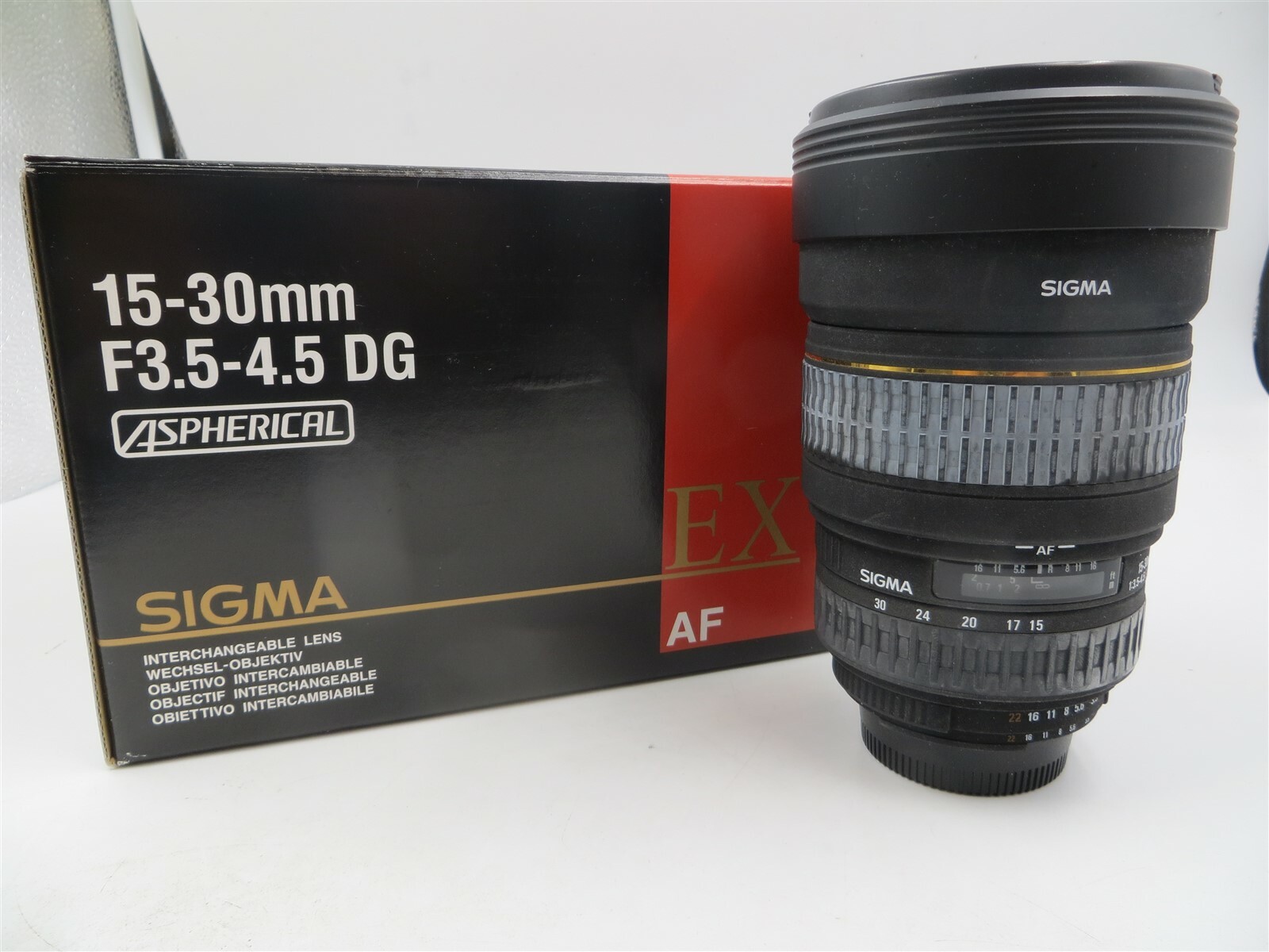 Sigma 15-30mm f/3.5-4.5 EX Aspherical DG DF AF Lens for Sigma 15-30mm f/3.5-4.5 EX Aspherical DG DF AF Lens for