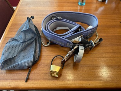 Black Diamond Alpine Bod Medium In New Condition 20