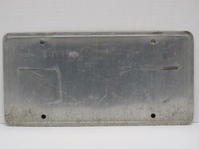 Single Zoo Montana License Plate AFD-535 Specialty Plate, Oct. 2011 Tag Tiger