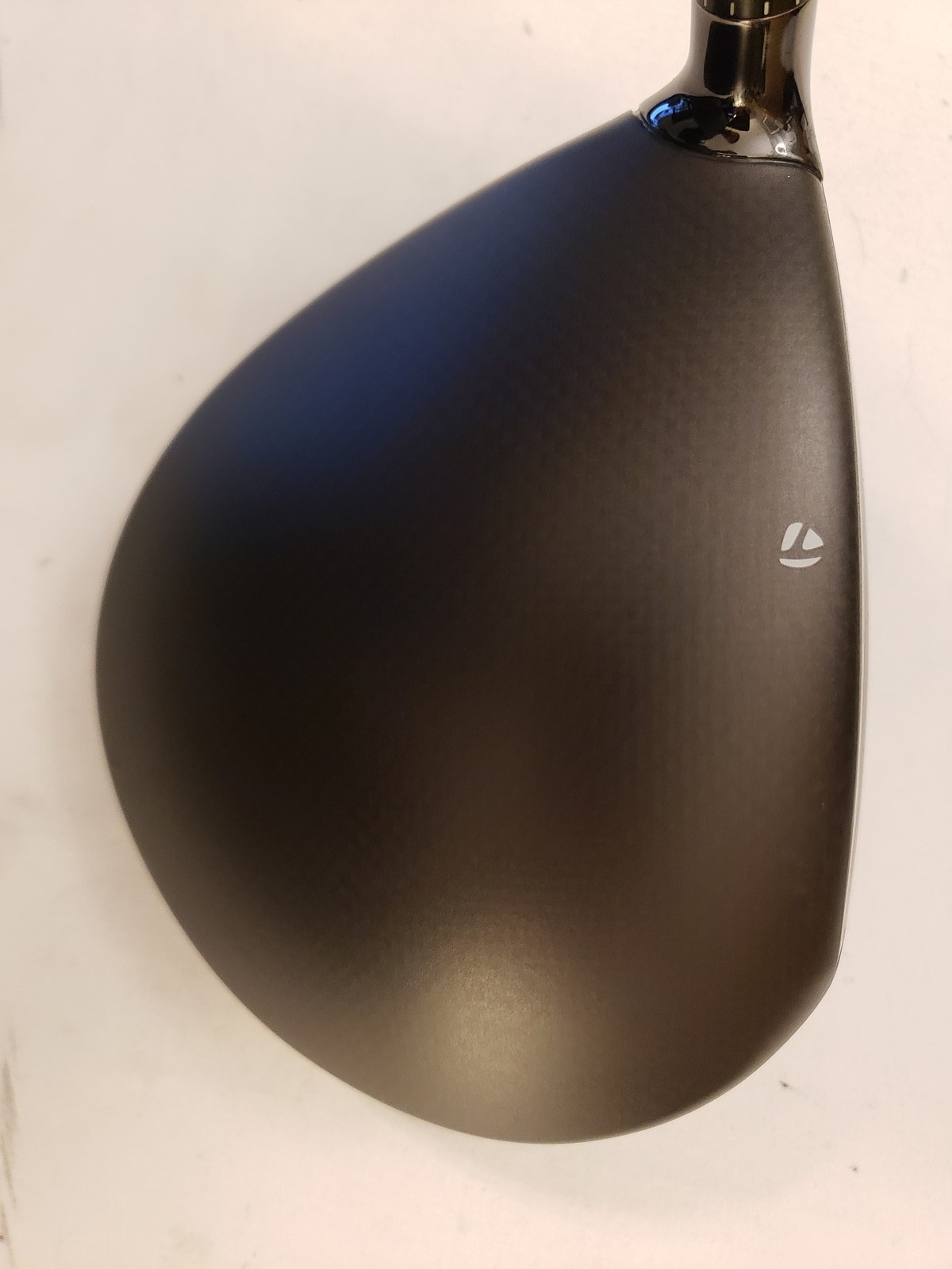 Used TaylorMade Qi4D LS Driver 9* - Stock REAX 50 Regular - RH