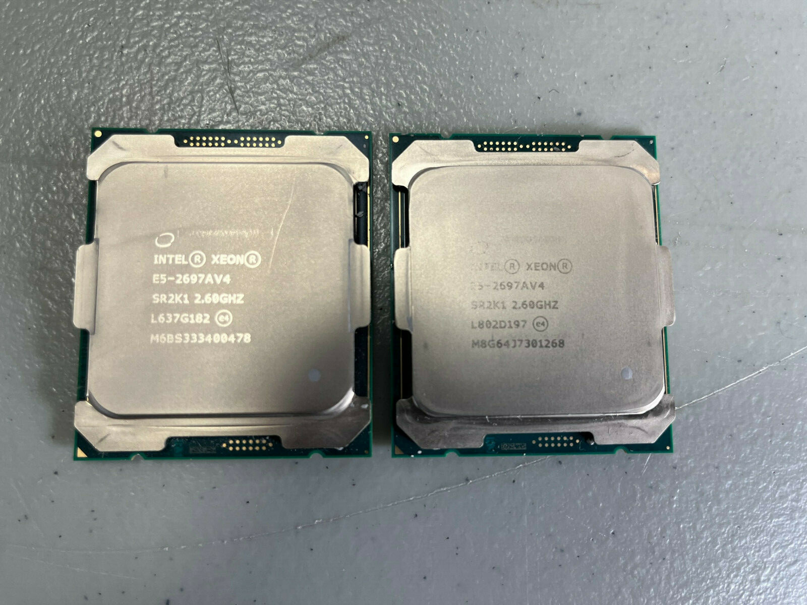 Xeon E5-2697A v4 16コア/32スレッド