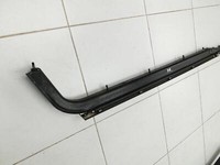 Chrysler Voyager V RT 08-11 Leiste für Tür Scheibendichtung Rechts Hinten Chrysler Voyager V RT 08-11 30.09.2007... Vorschau 2