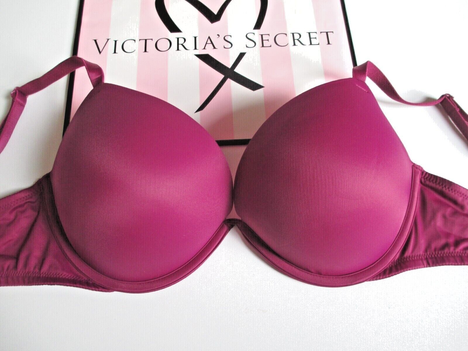 Victoria’s Secret ブラ　C70 Victoria's Secret Lightly Lined Wireless T Shirt Bra