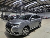 2020 Mitsubishi Outlander 2.4h TwinMotor 13.8kWh Dynamic CVT 4WD Euro 6 (s/s) 5d