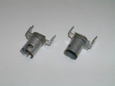 AE LS-17 2X INCANDESCENT LAMP BULB B9 BA9S BAYONET BASE SOCKET HOLDER