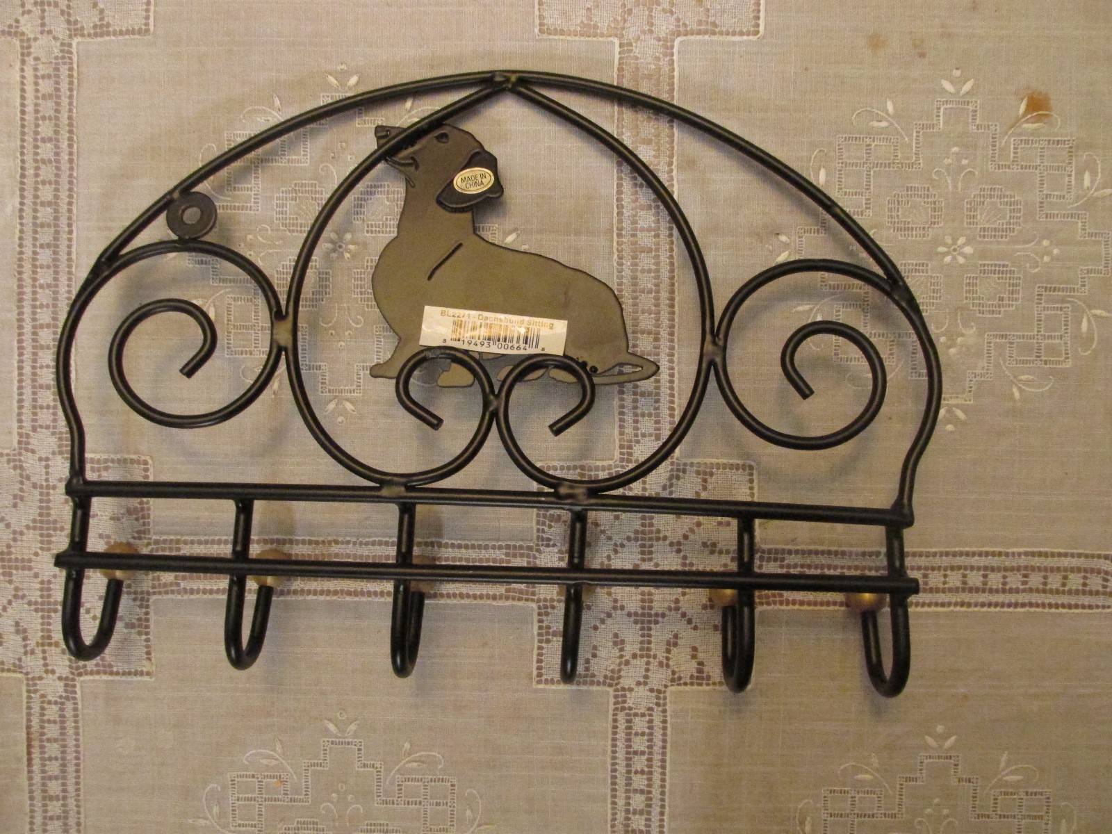 Sitting Dachshund Dog Key Rack / Pet Leash Hanger - Black Metal