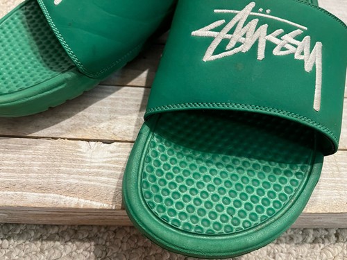 Nike Benassi Stussy サンダル 10 (US) Benassi x Stüssy 'Black' Release Date. Nike SNKRS