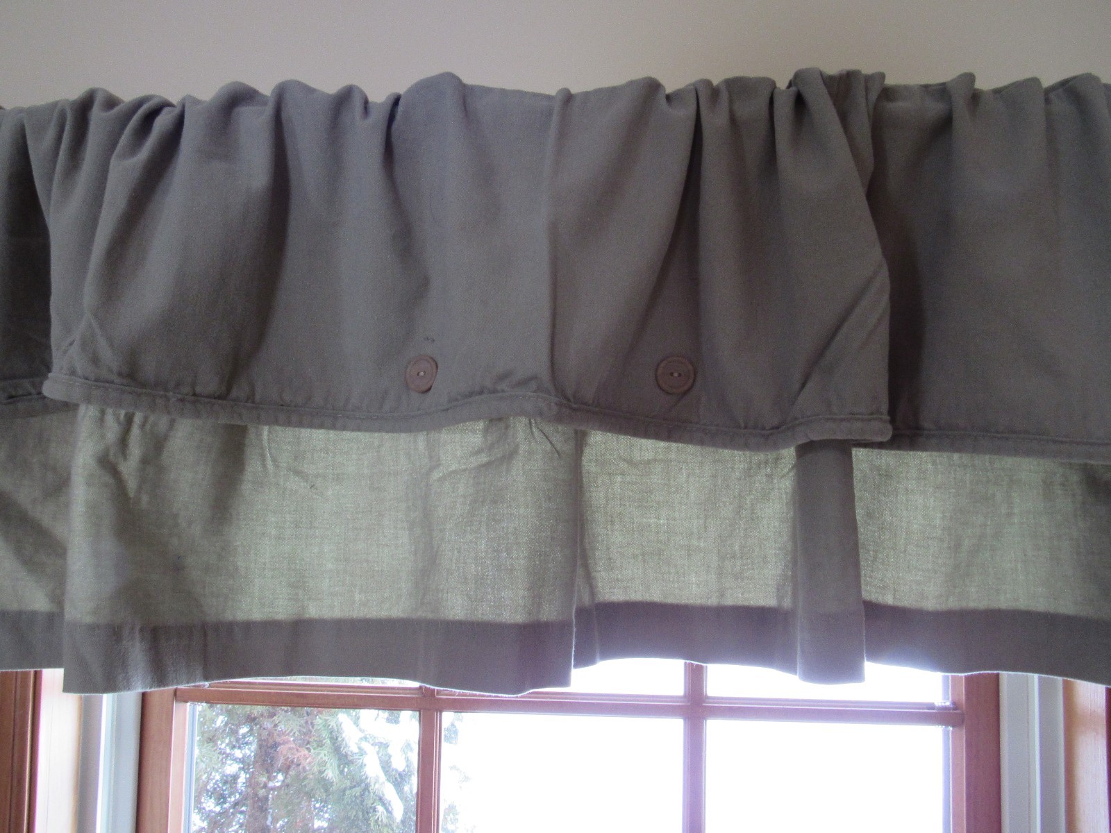 2 CROSCILL SAGE GREEN BRUSHED TWILL HAMPSHIRE BUTTON VALANCES 14X52  HAVE 8