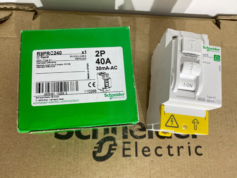Interrupteur DiffÃ©Rentiel Schneider Resi9 Xp 40a 30ma Type Ac 2p - R9prc240