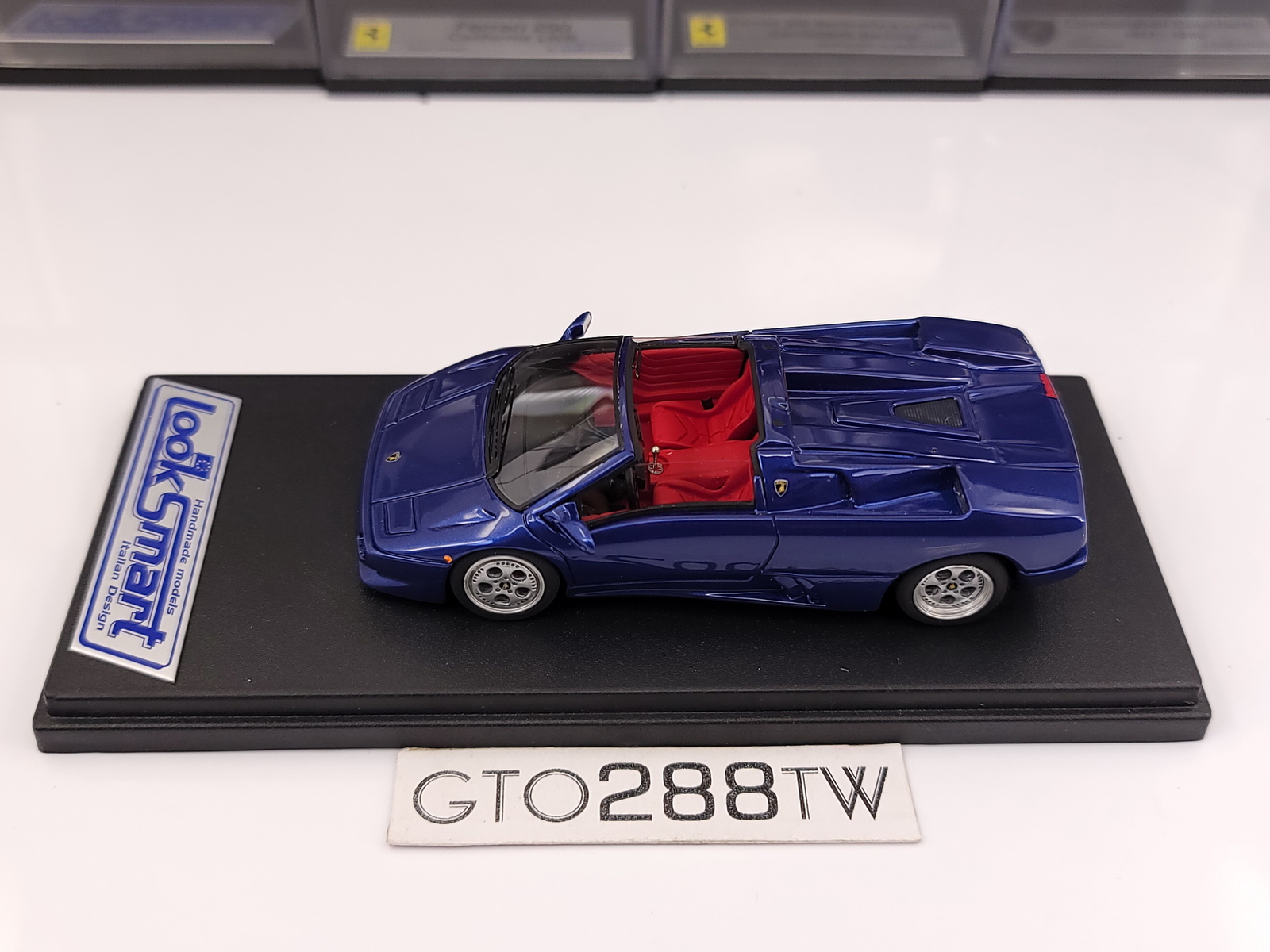 LookSmart 1:43 Lamborghini Diablo VT Roadster Blue Metallic