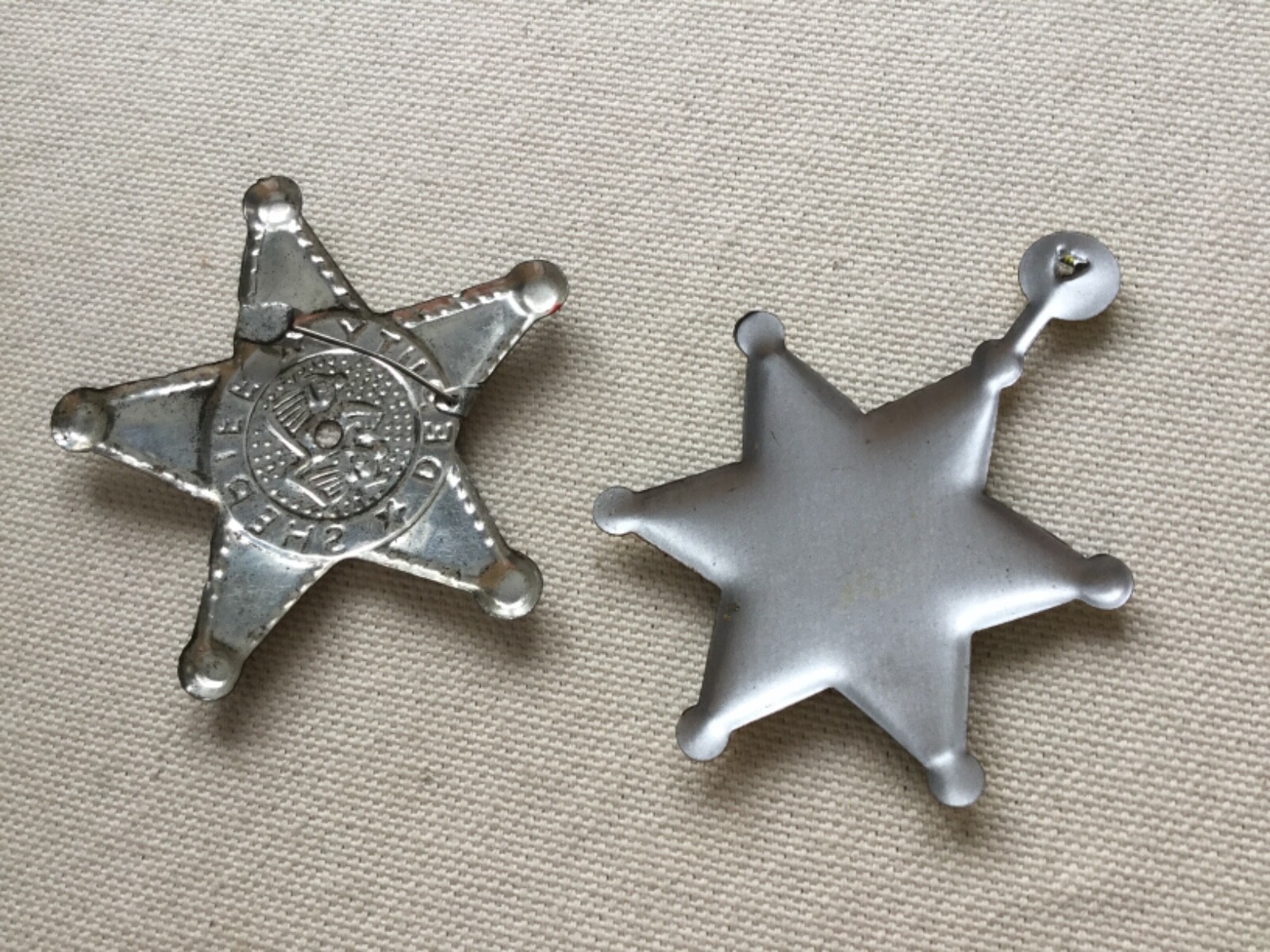 Lot 2 Vintage Toy Deputy Sheriff & Lawman Badges - Tin & Tin Litho (Nebraska)