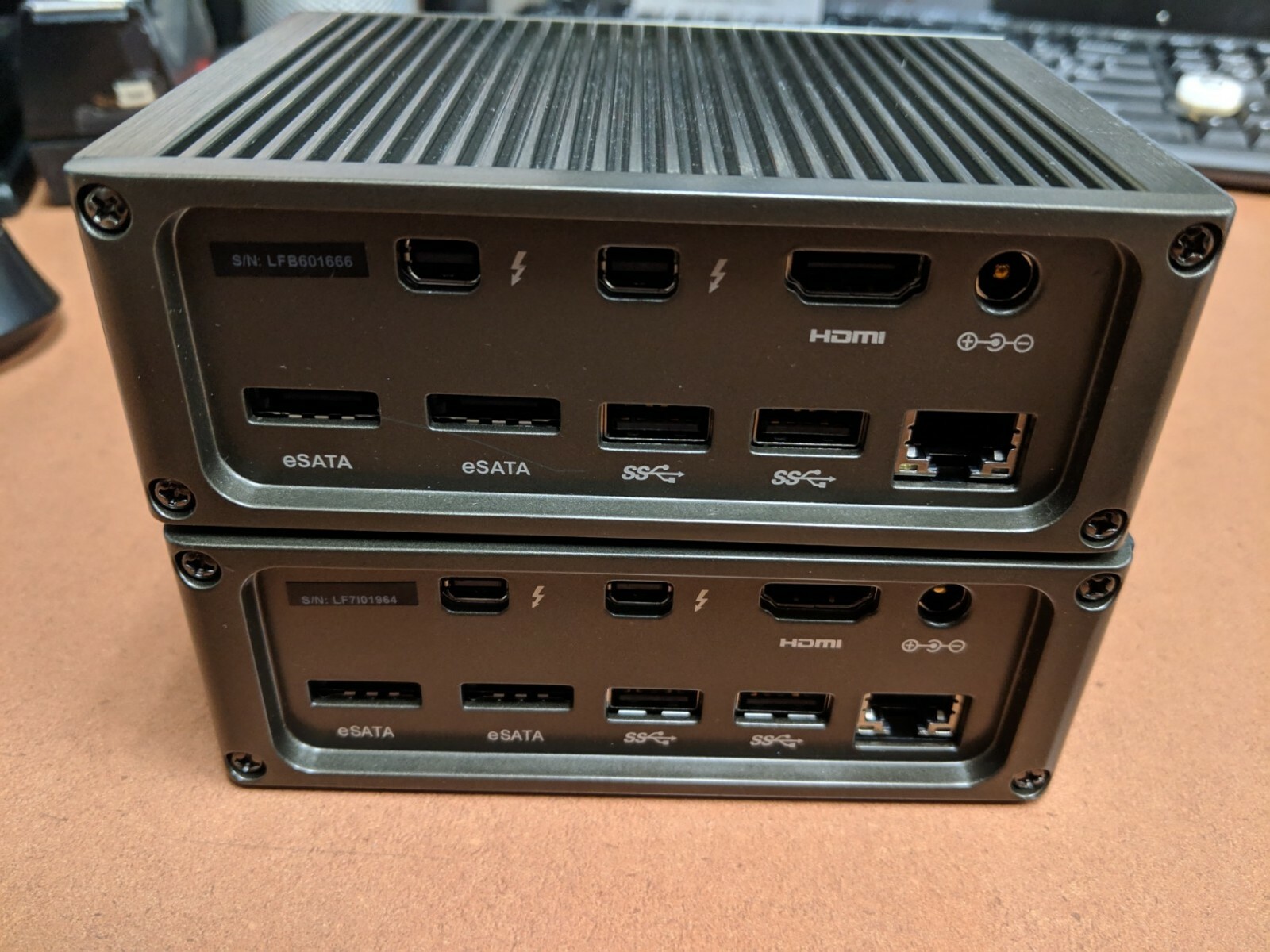 2x untested CalDigit TS2 Thunderbolt Station 2 stations for parts